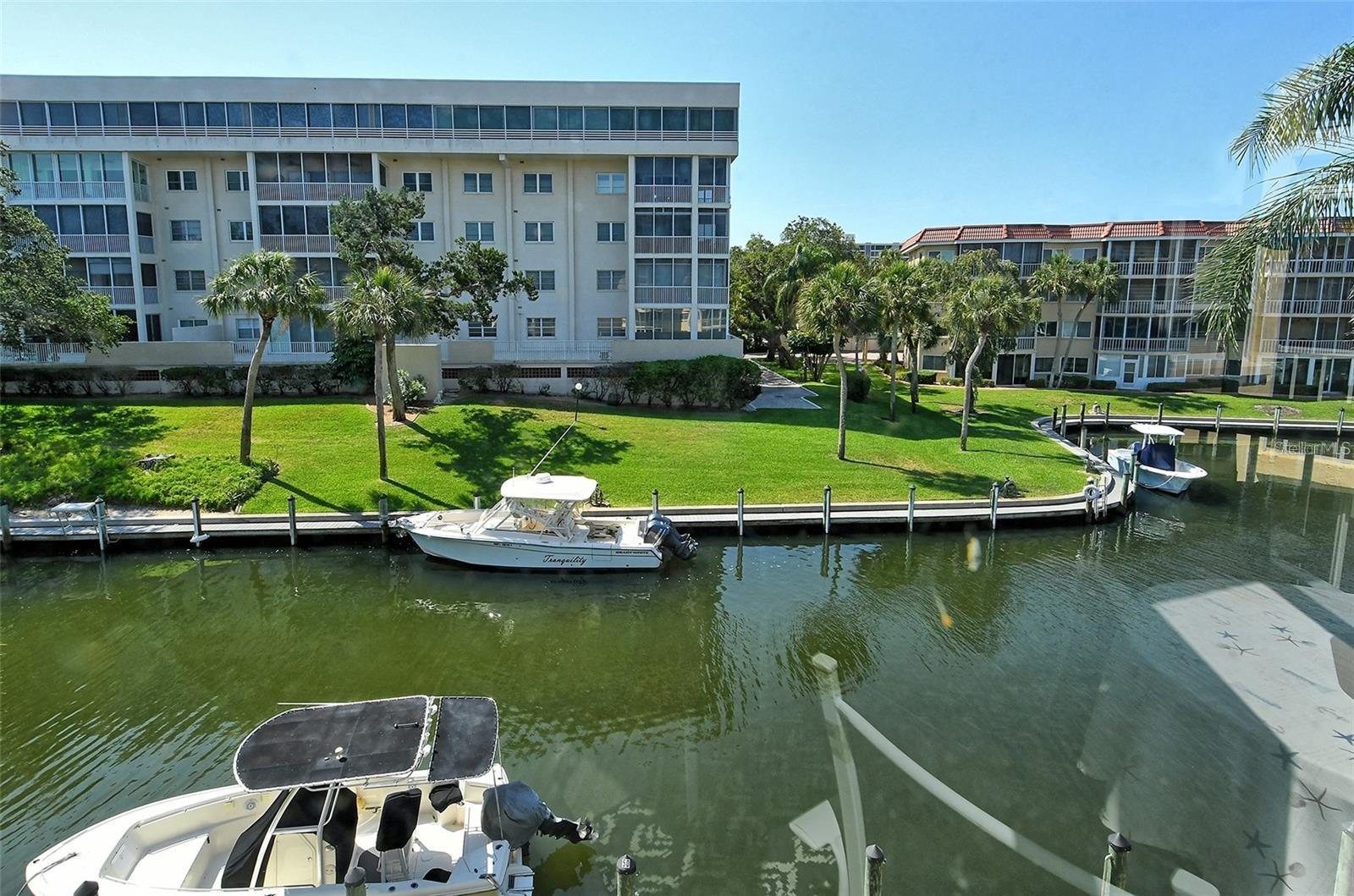 1300 N PORTOFINO DR #305 — photo 22