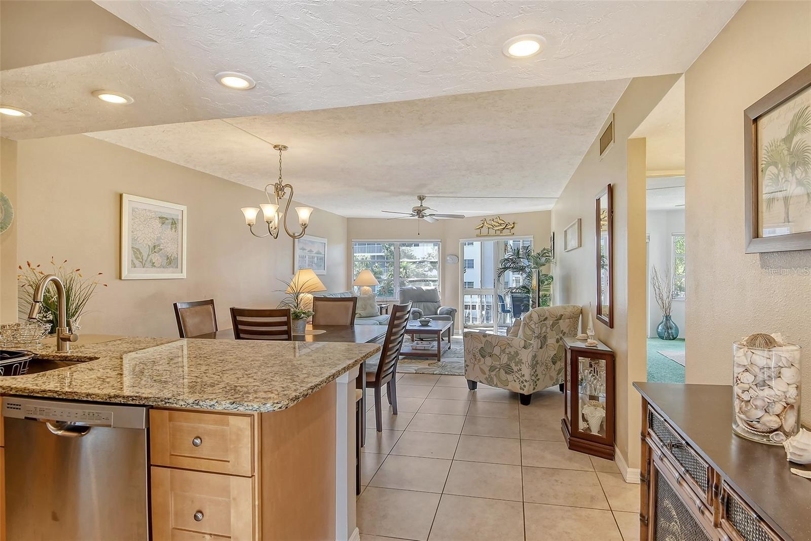 1300 N PORTOFINO DR #305 — photo 8