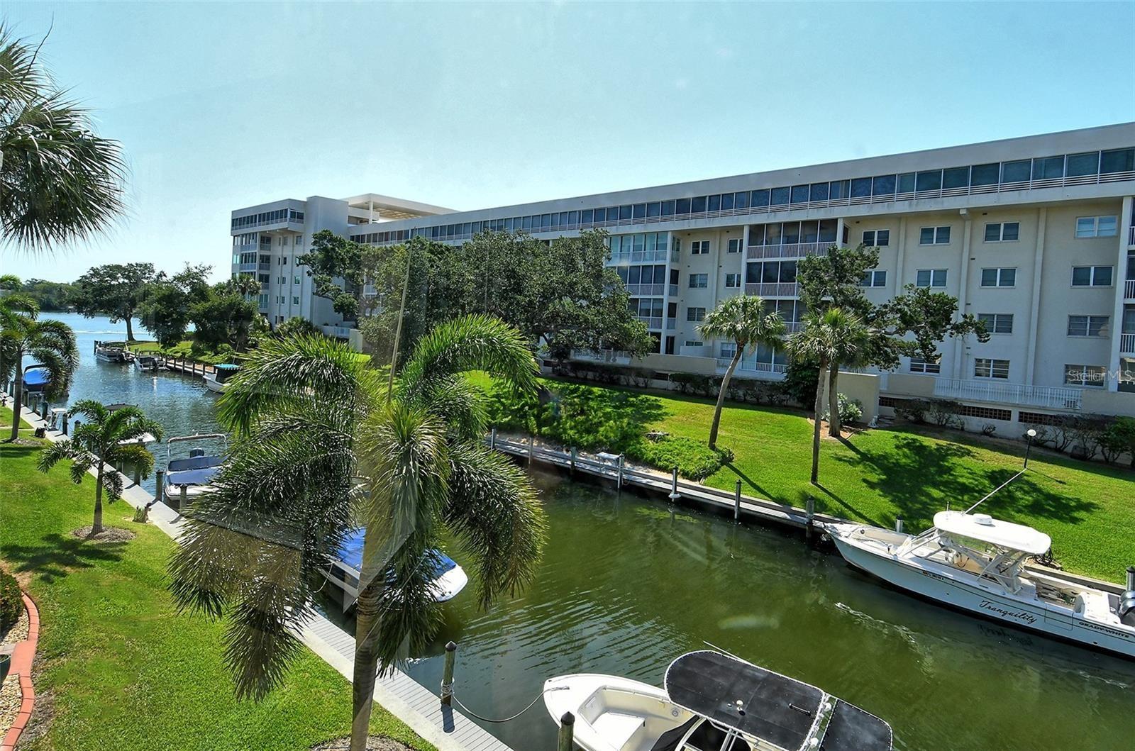 1300 N PORTOFINO DR #305 — photo 19