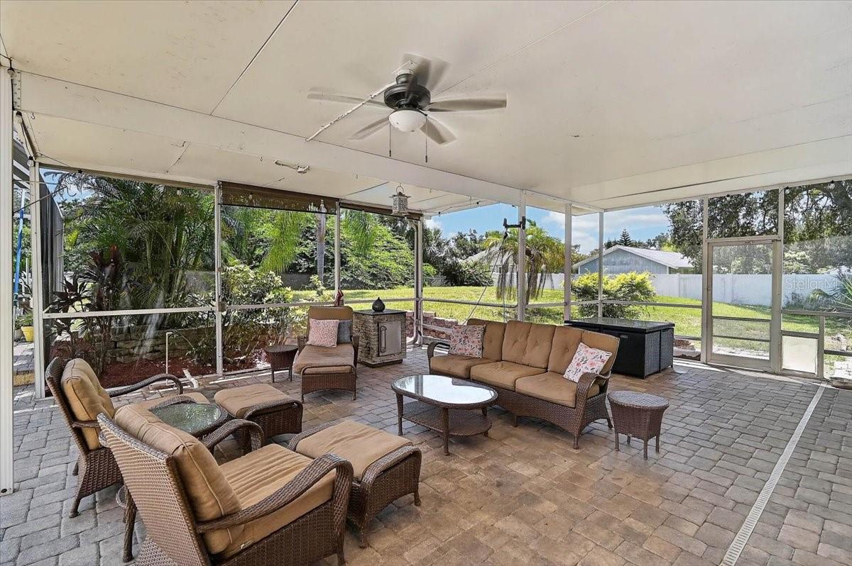 8814 RIVERLACHEN WAY — photo 43