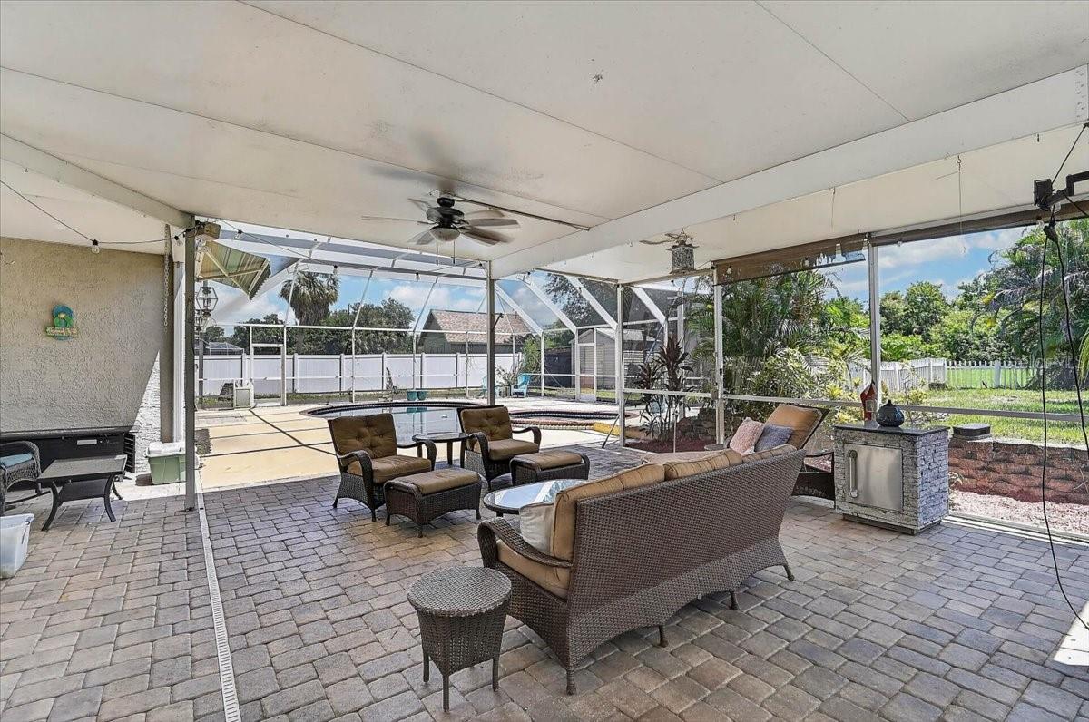 8814 RIVERLACHEN WAY — photo 44