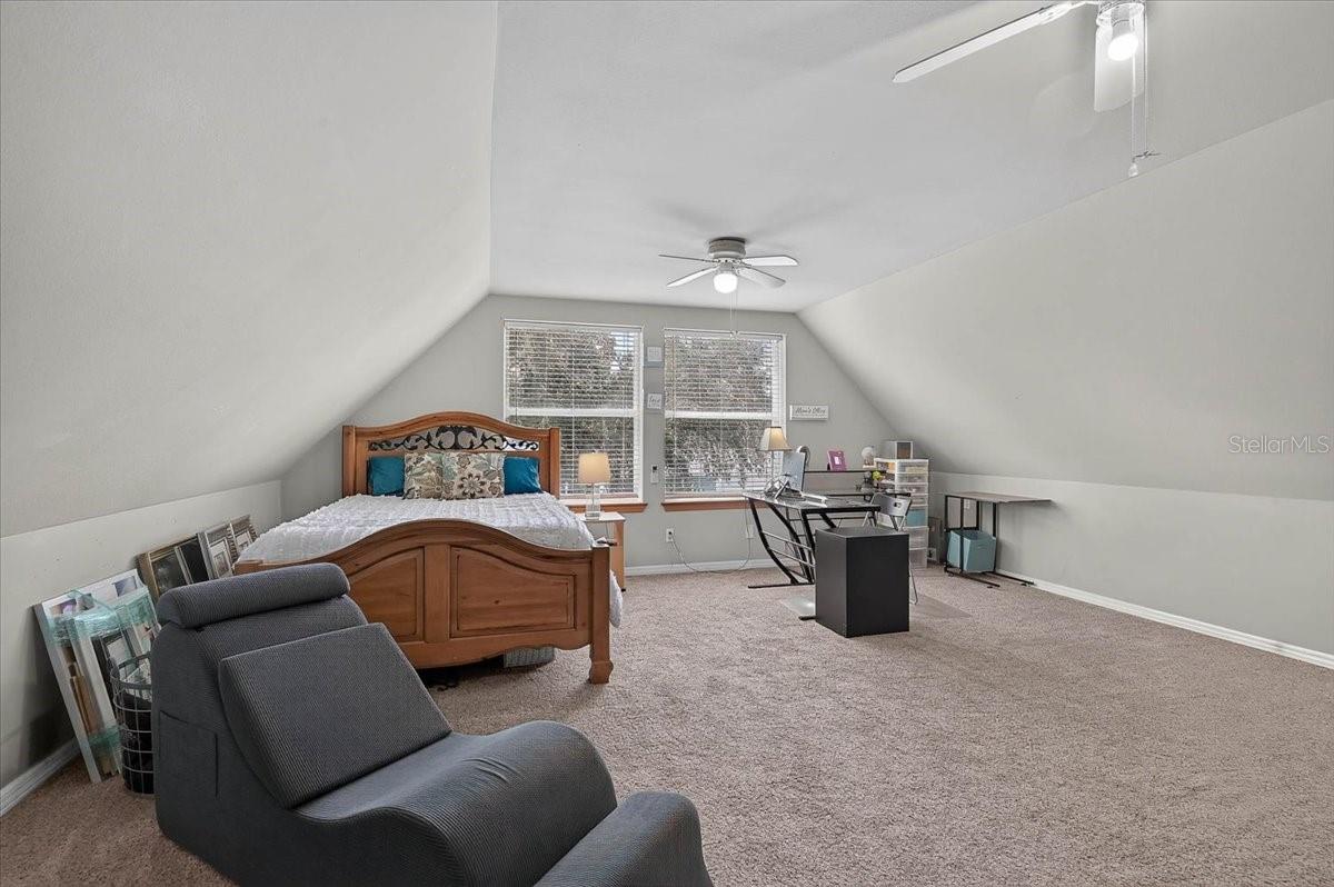 8814 RIVERLACHEN WAY — photo 35