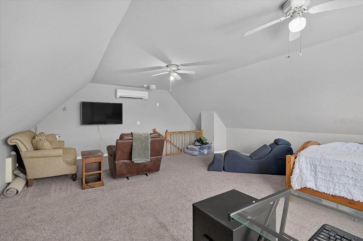 8814 RIVERLACHEN WAY — photo 36