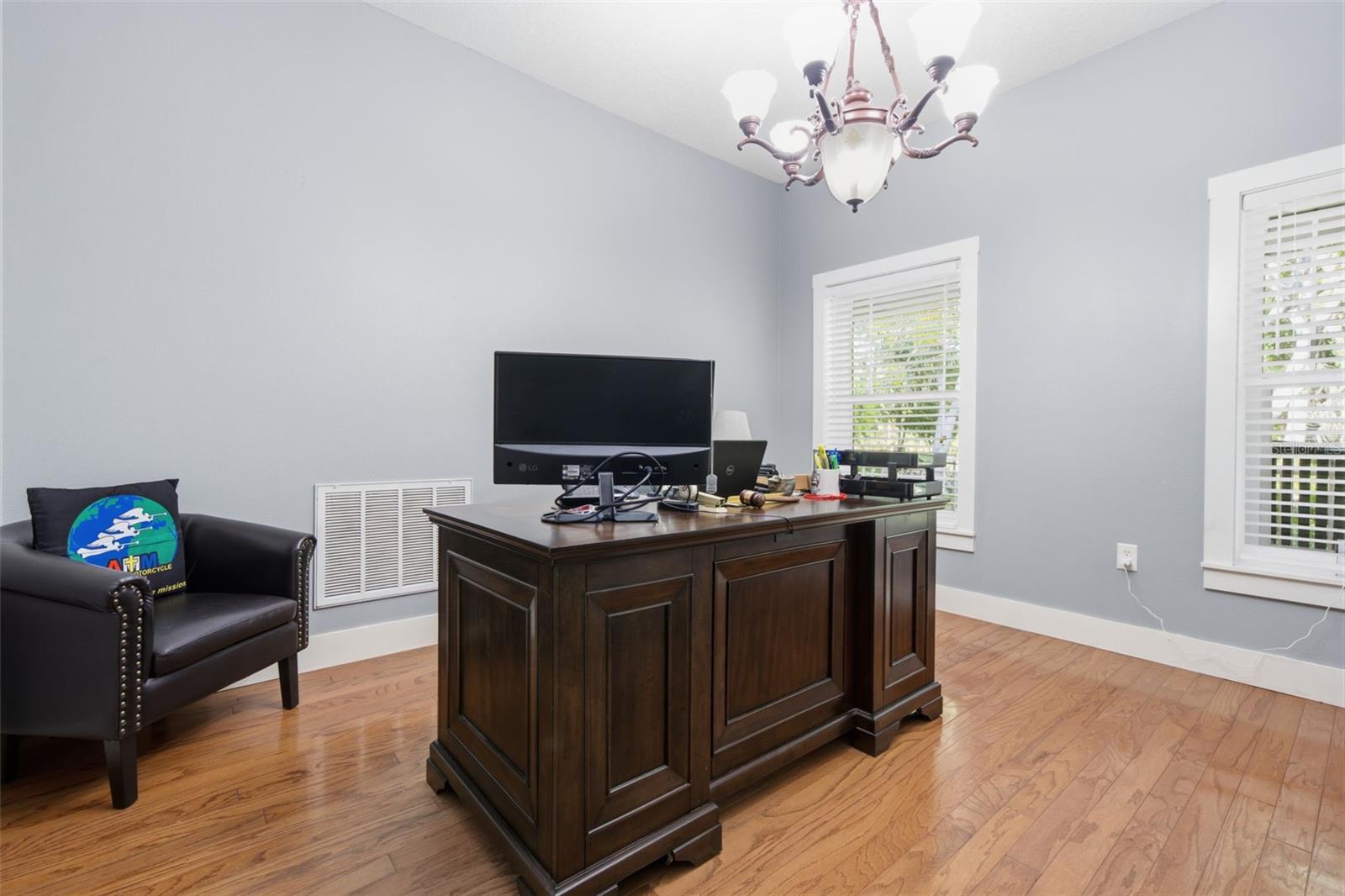 3407 FLAGSTAFF CIR — photo 25