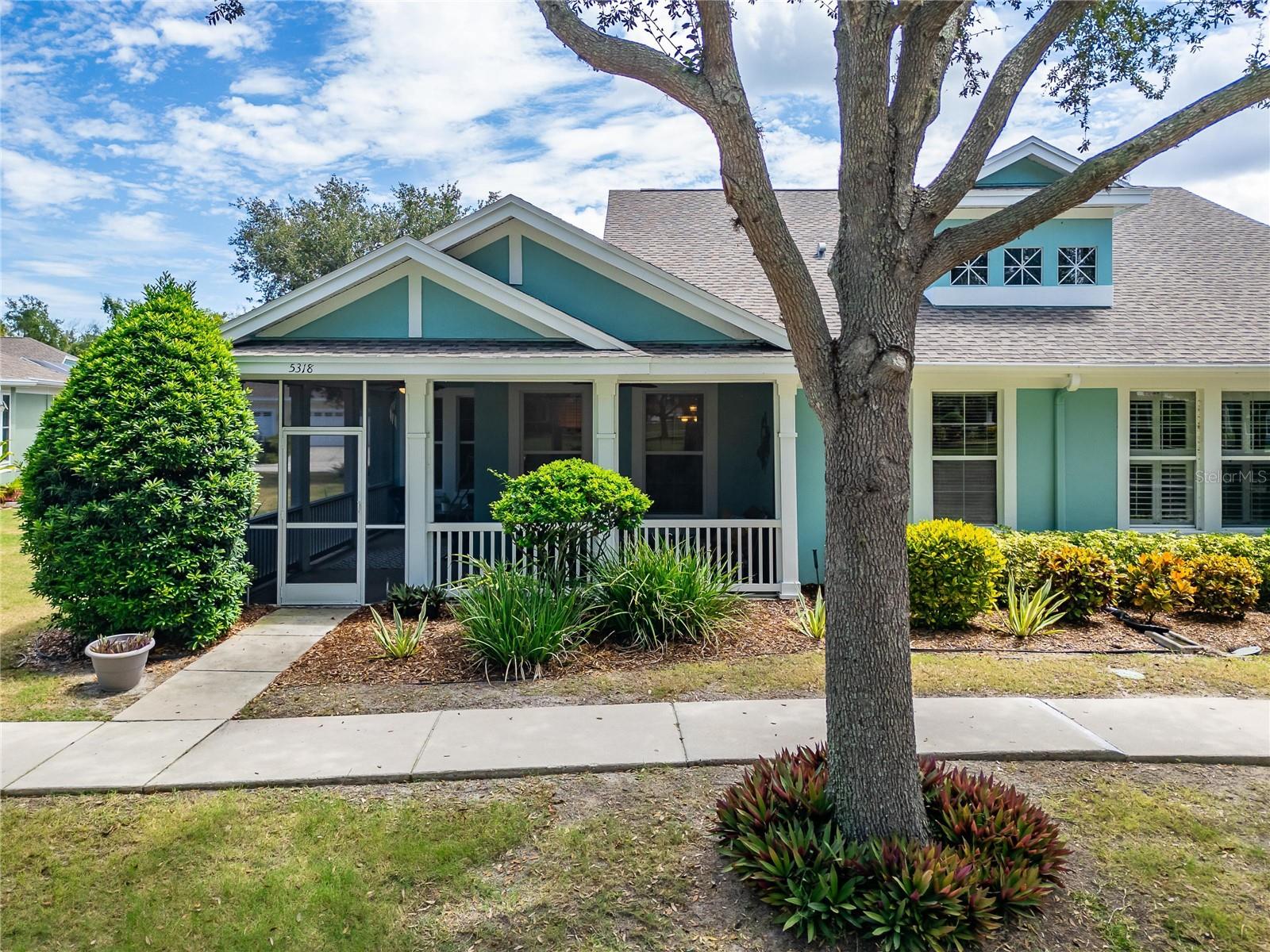5318 GOLDEN ISLES DR — photo 2