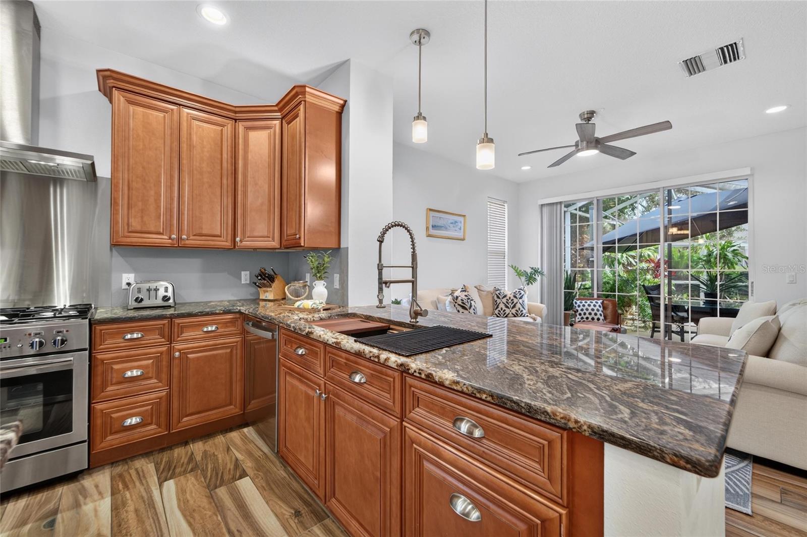 5318 GOLDEN ISLES DR — photo 27