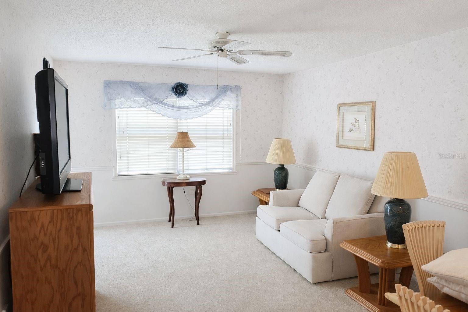 1428 ARROWHEAD CIR W — photo 5