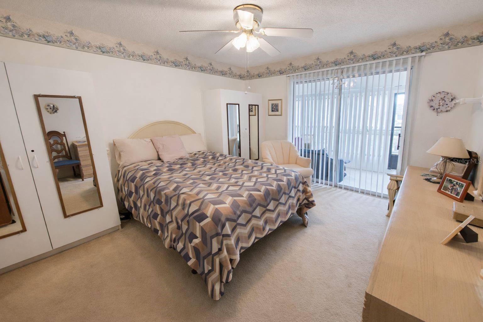 1428 ARROWHEAD CIR W — photo 7