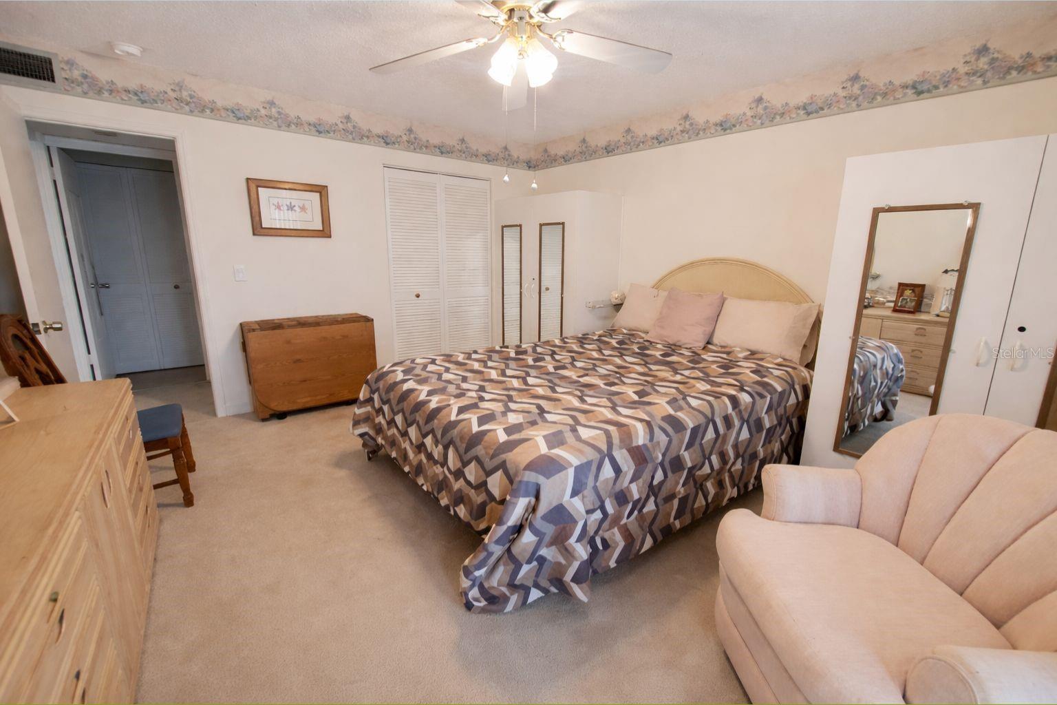 1428 ARROWHEAD CIR W — photo 9