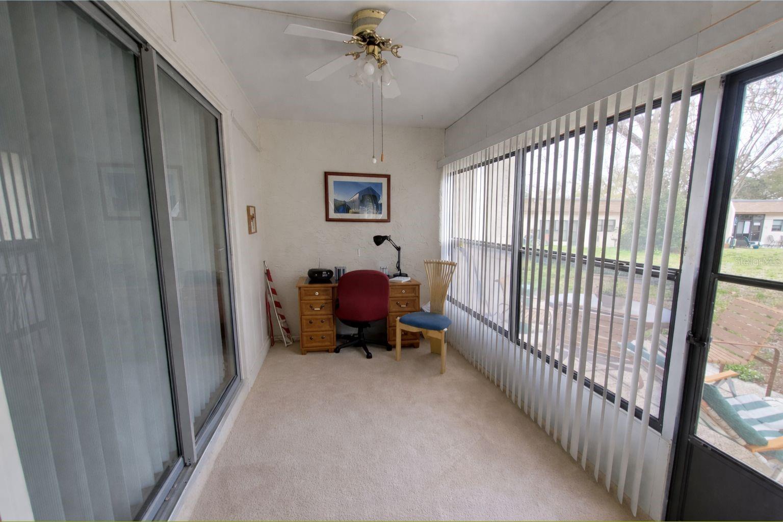 1428 ARROWHEAD CIR W — photo 11