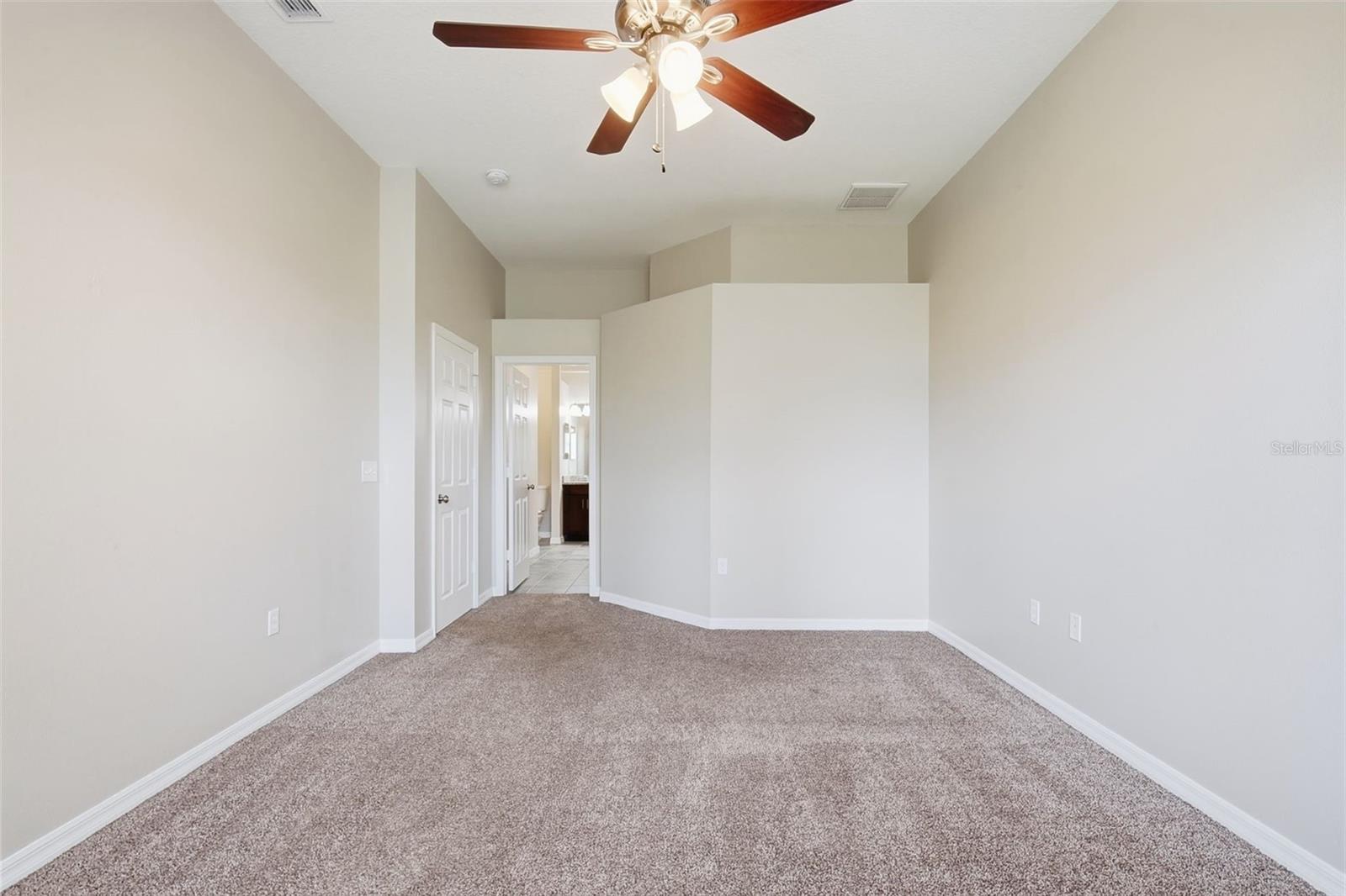 7444 MOORGATE CT — photo 19