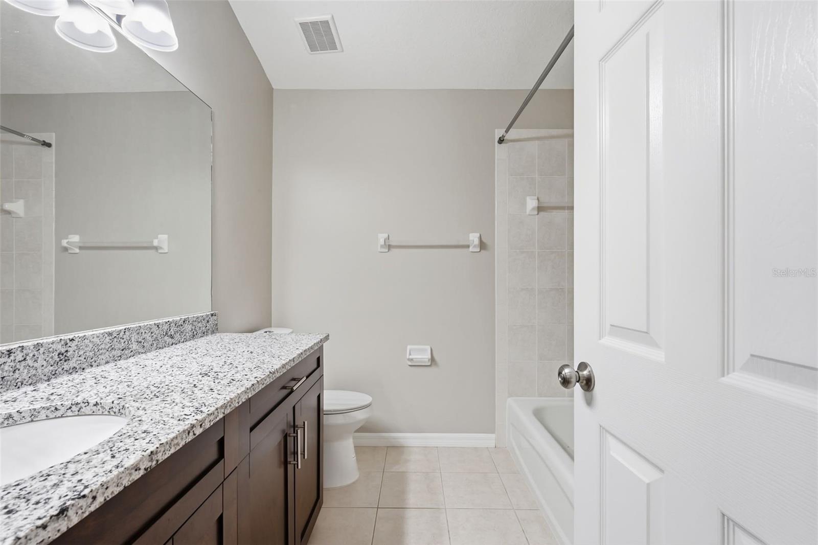 7444 MOORGATE CT — photo 27
