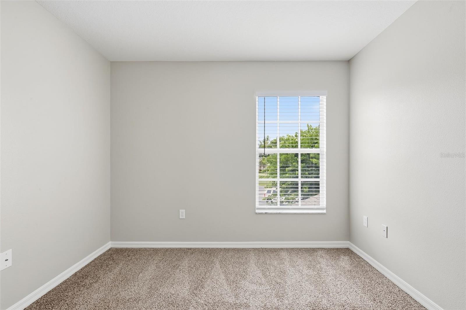 7444 MOORGATE CT — photo 22