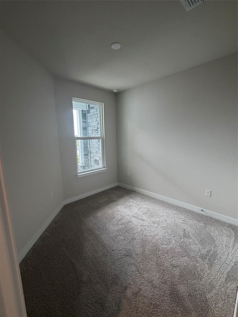 18716 HIGHLAND DEW ST — photo 12