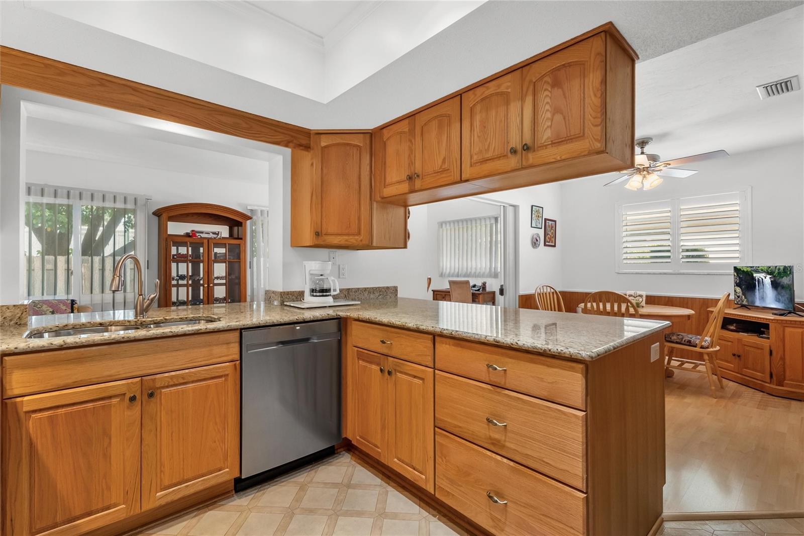 773 VIVIENDA SOUTH CT #8 — photo 4