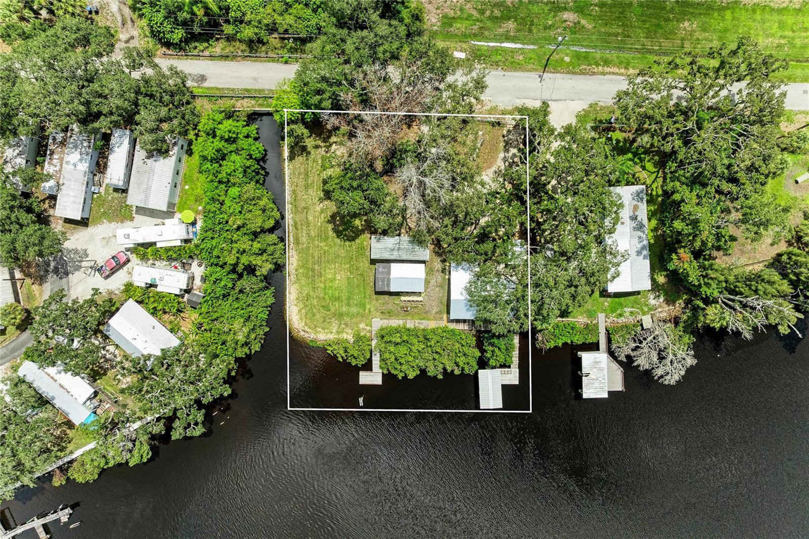 1609 SAFFOLD PARK DR — photo 4