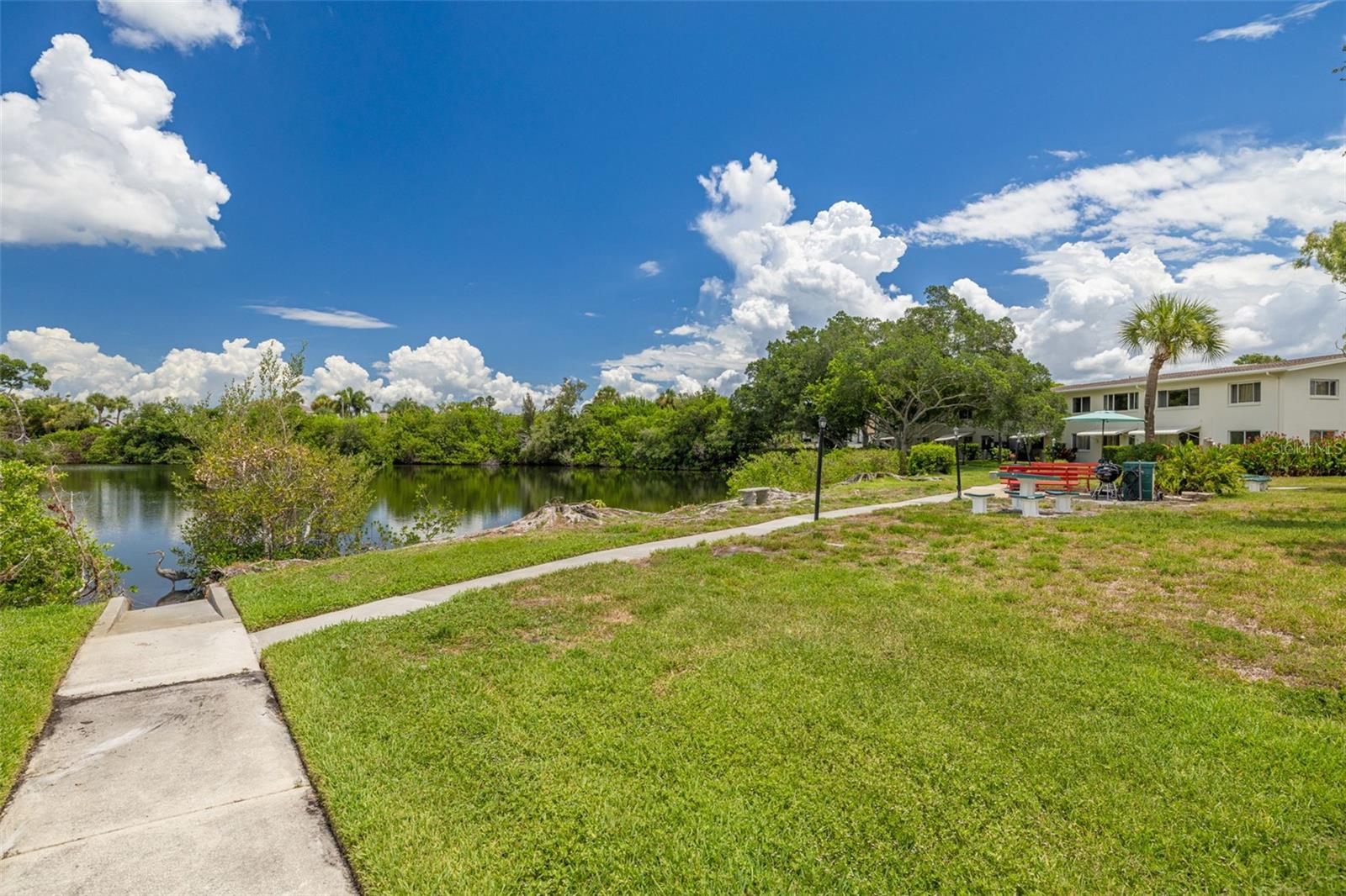 4550 OVERLOOK DR NE #152 — photo 28