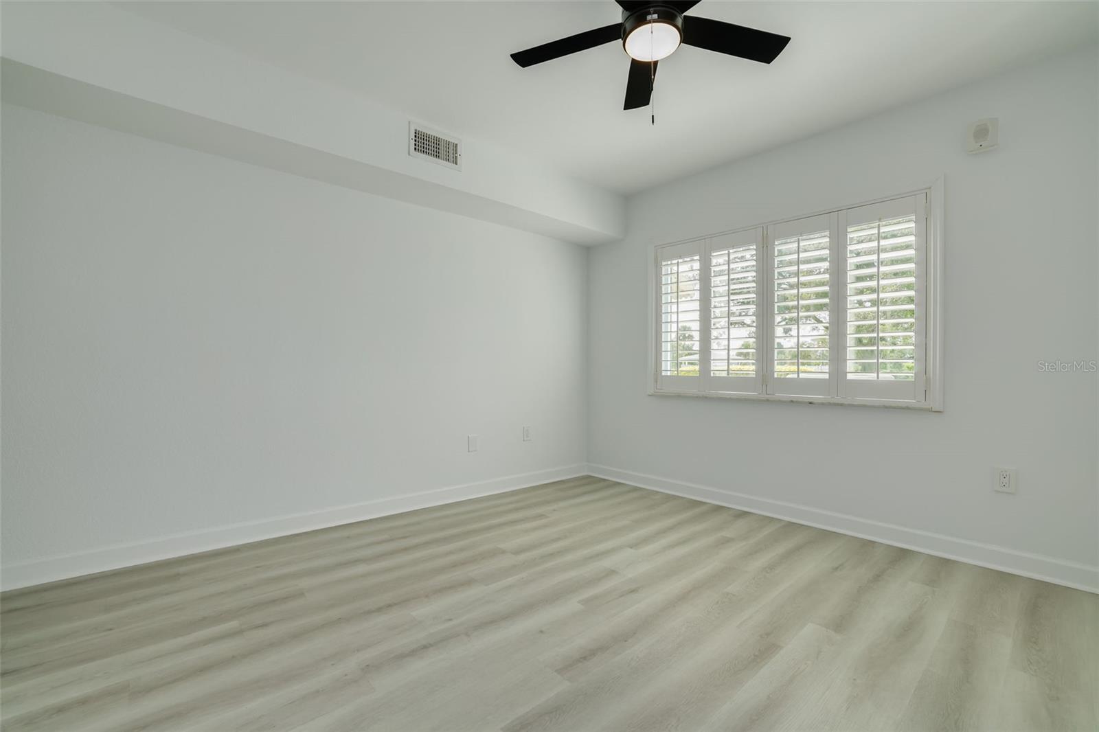 4550 OVERLOOK DR NE #152 — photo 17