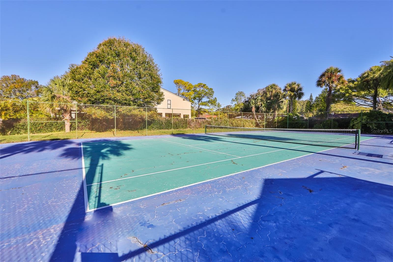 7037 SUNSET DR S #606 — photo 18
