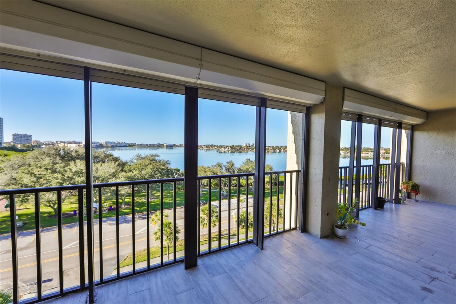 7037 SUNSET DR S #606 — photo 8