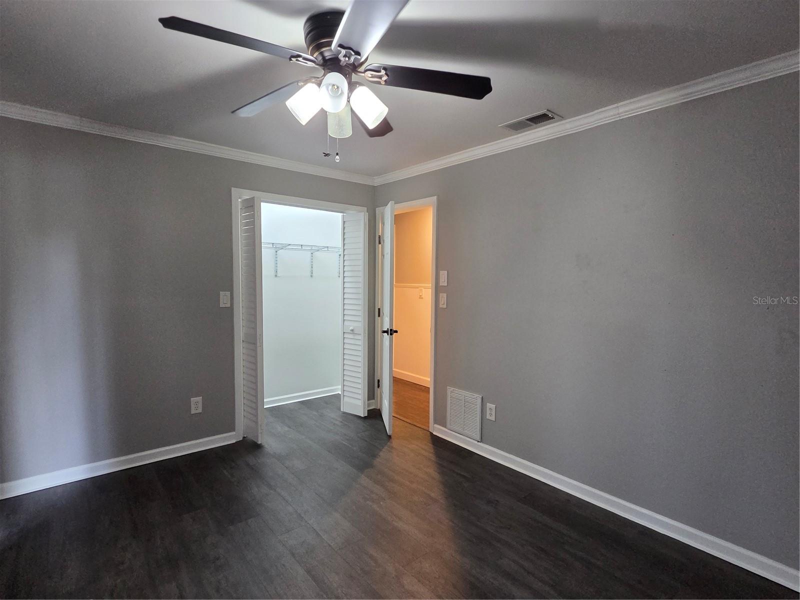 1033 ROSETREE LN — photo 23
