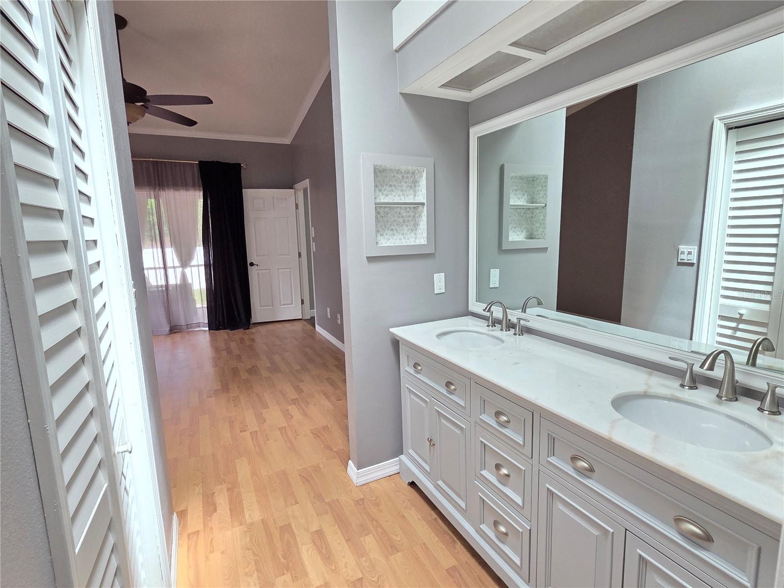 1033 ROSETREE LN — photo 28