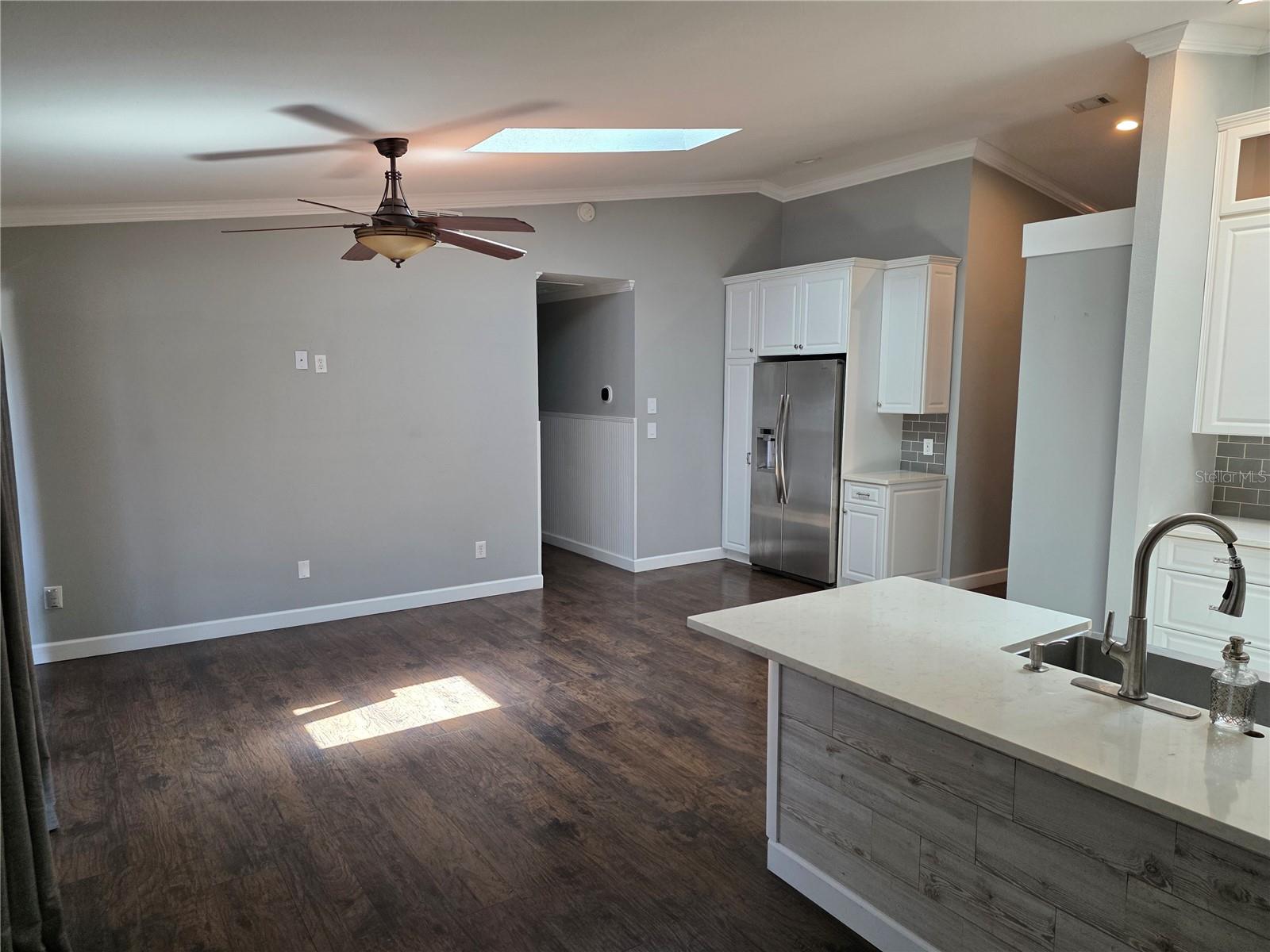 1033 ROSETREE LN — photo 13