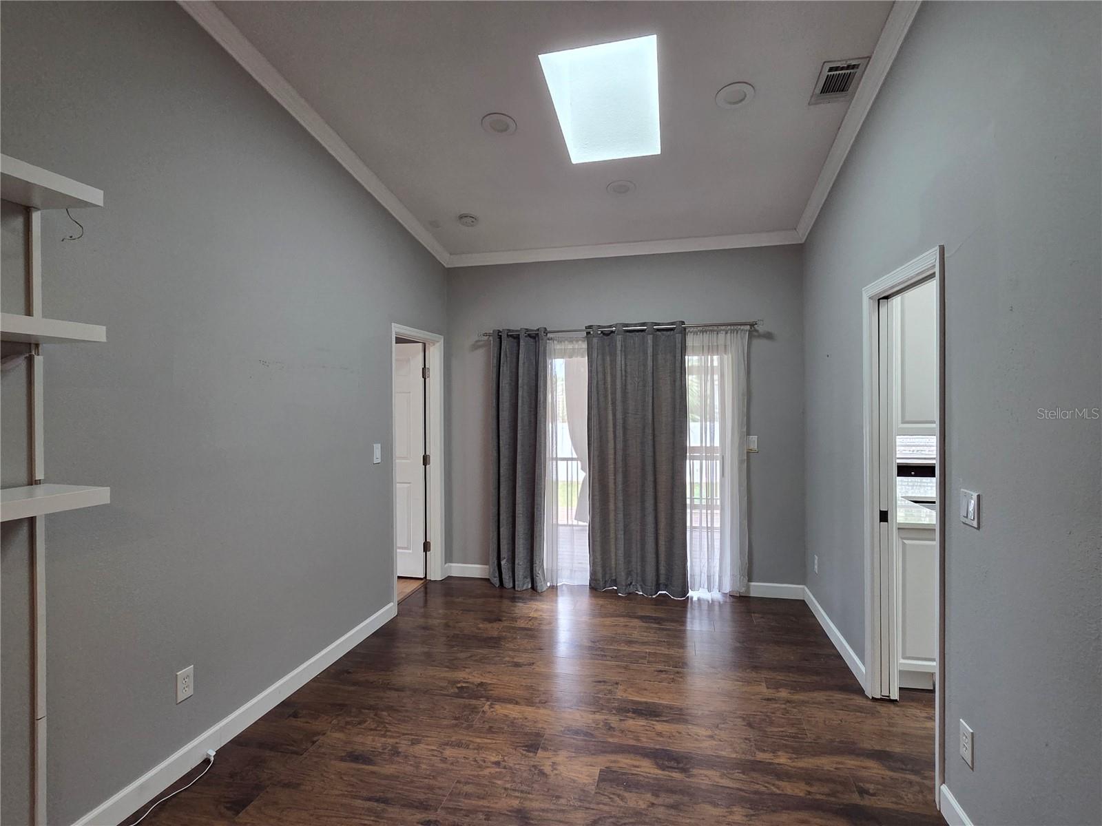 1033 ROSETREE LN — photo 6