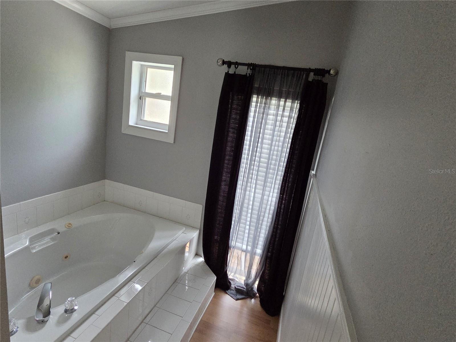 1033 ROSETREE LN — photo 29