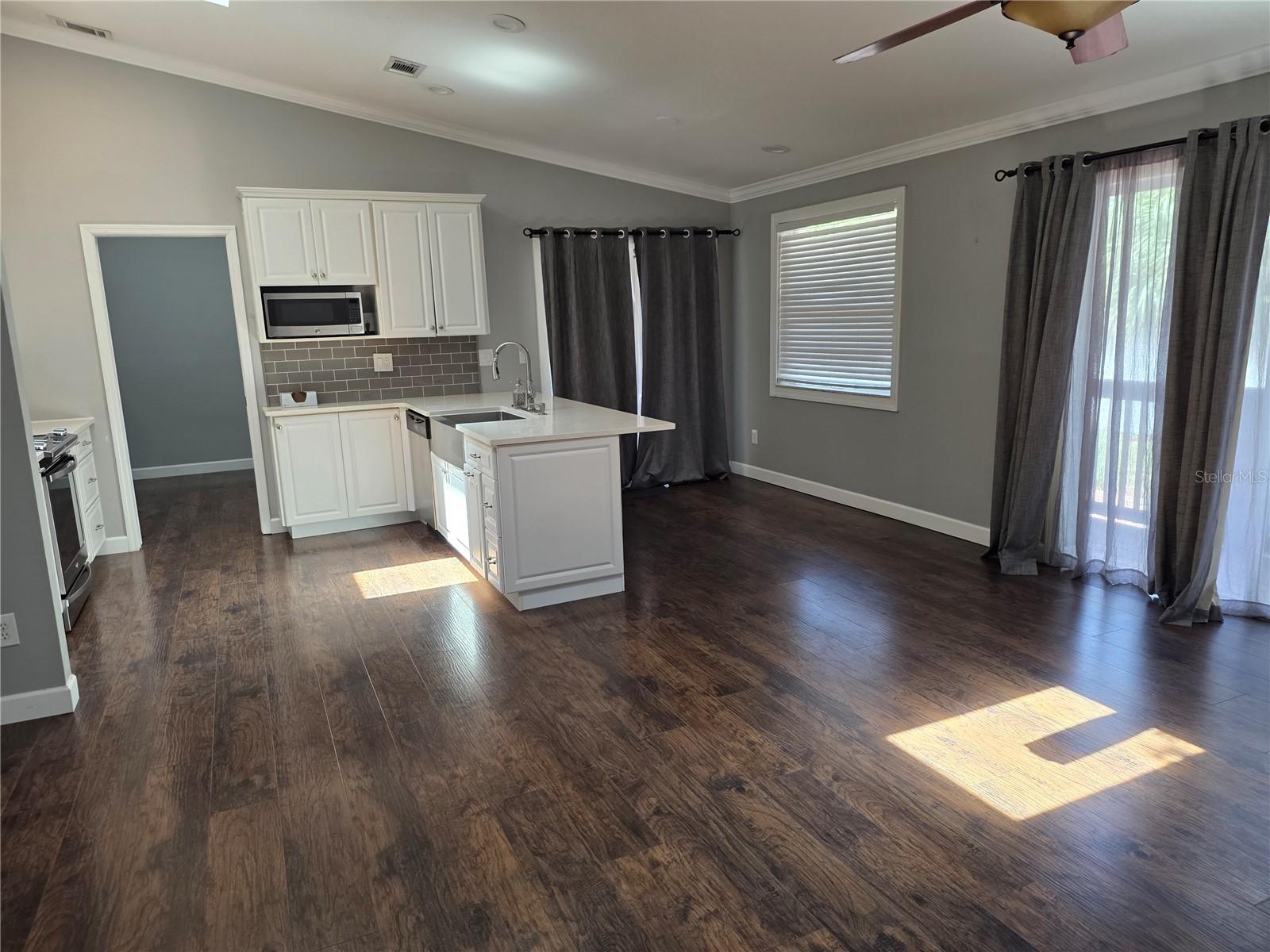 1033 ROSETREE LN — photo 11
