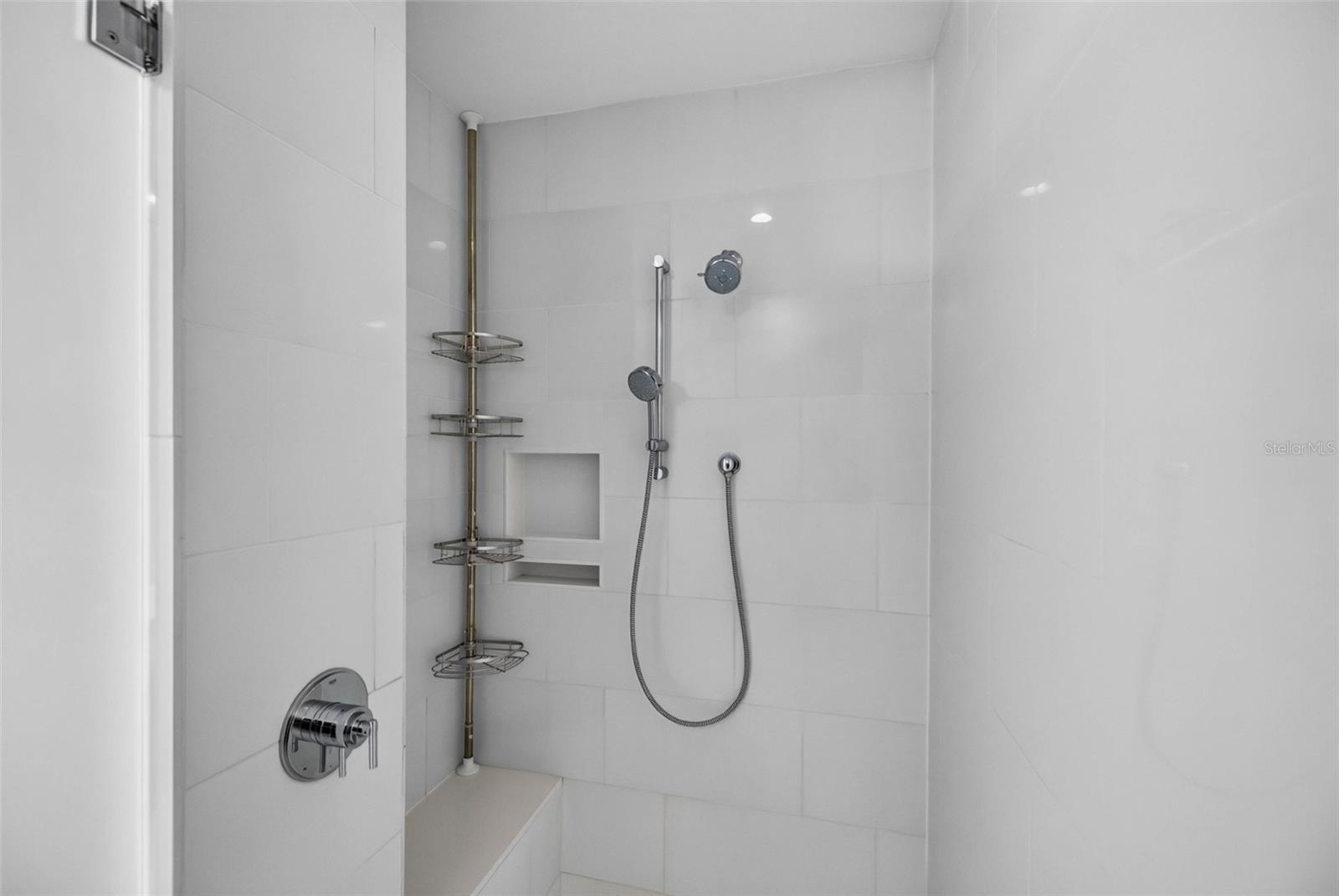 100 1ST AVE N #1603 — photo 27