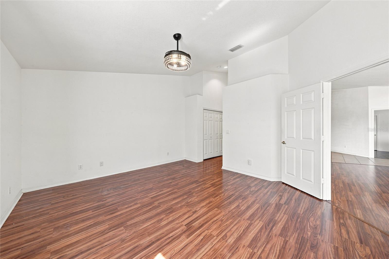 4214 FAIRWAY PL — photo 13