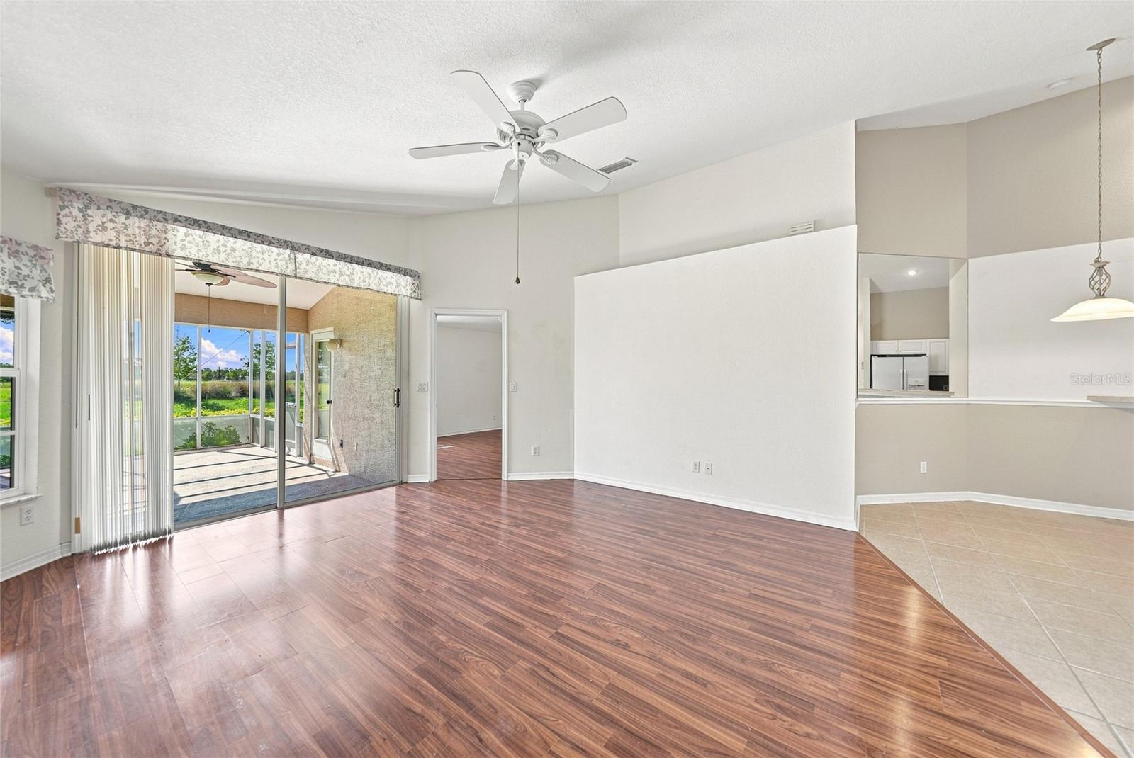 4214 FAIRWAY PL — photo 3