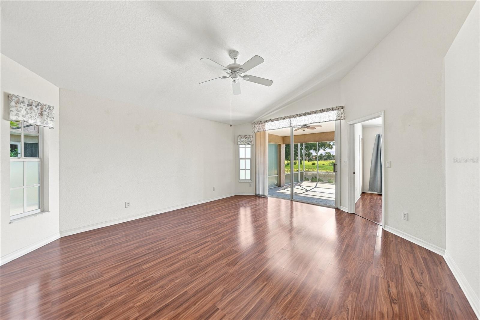 4214 FAIRWAY PL — photo 4