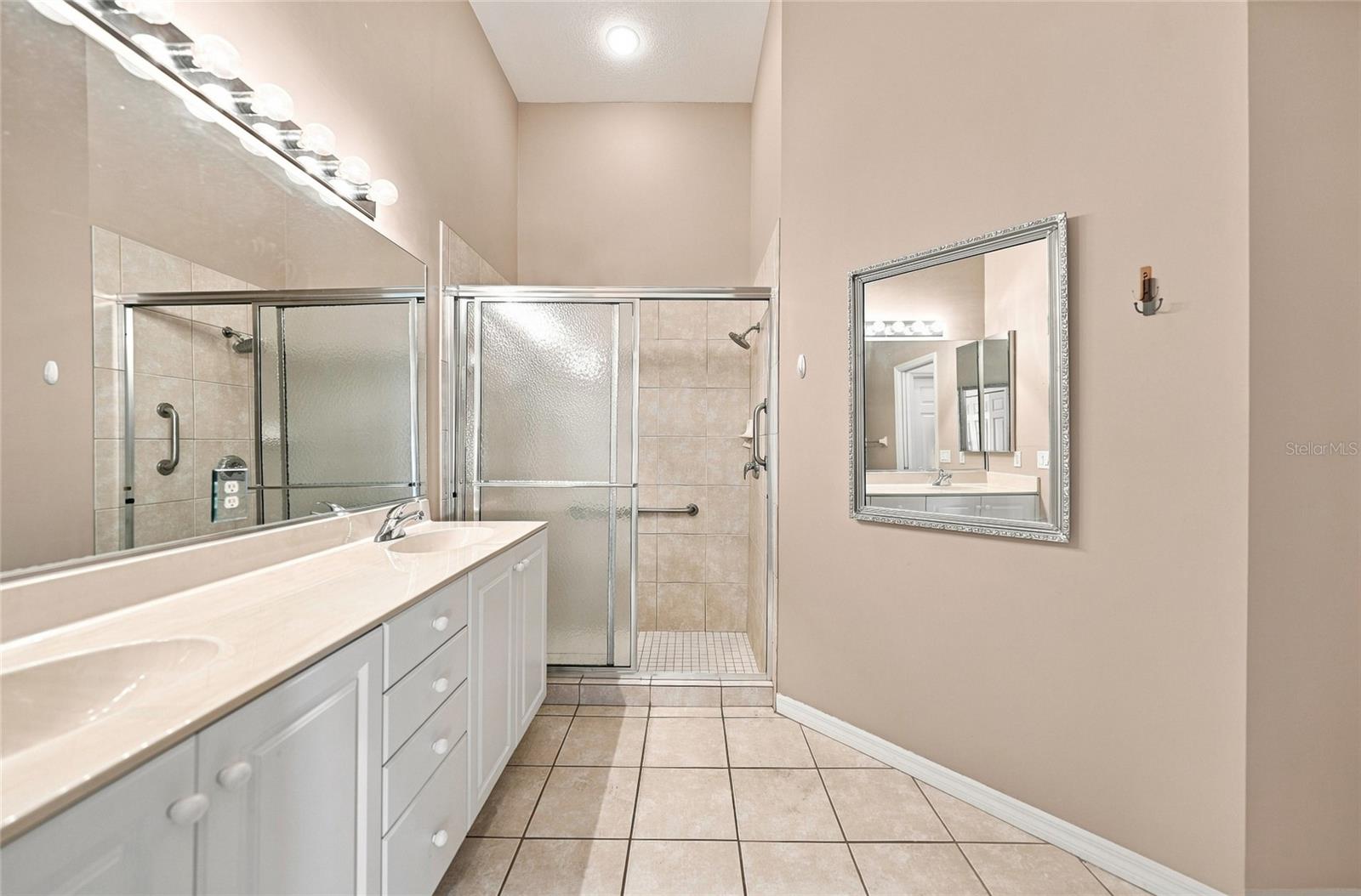 4214 FAIRWAY PL — photo 15
