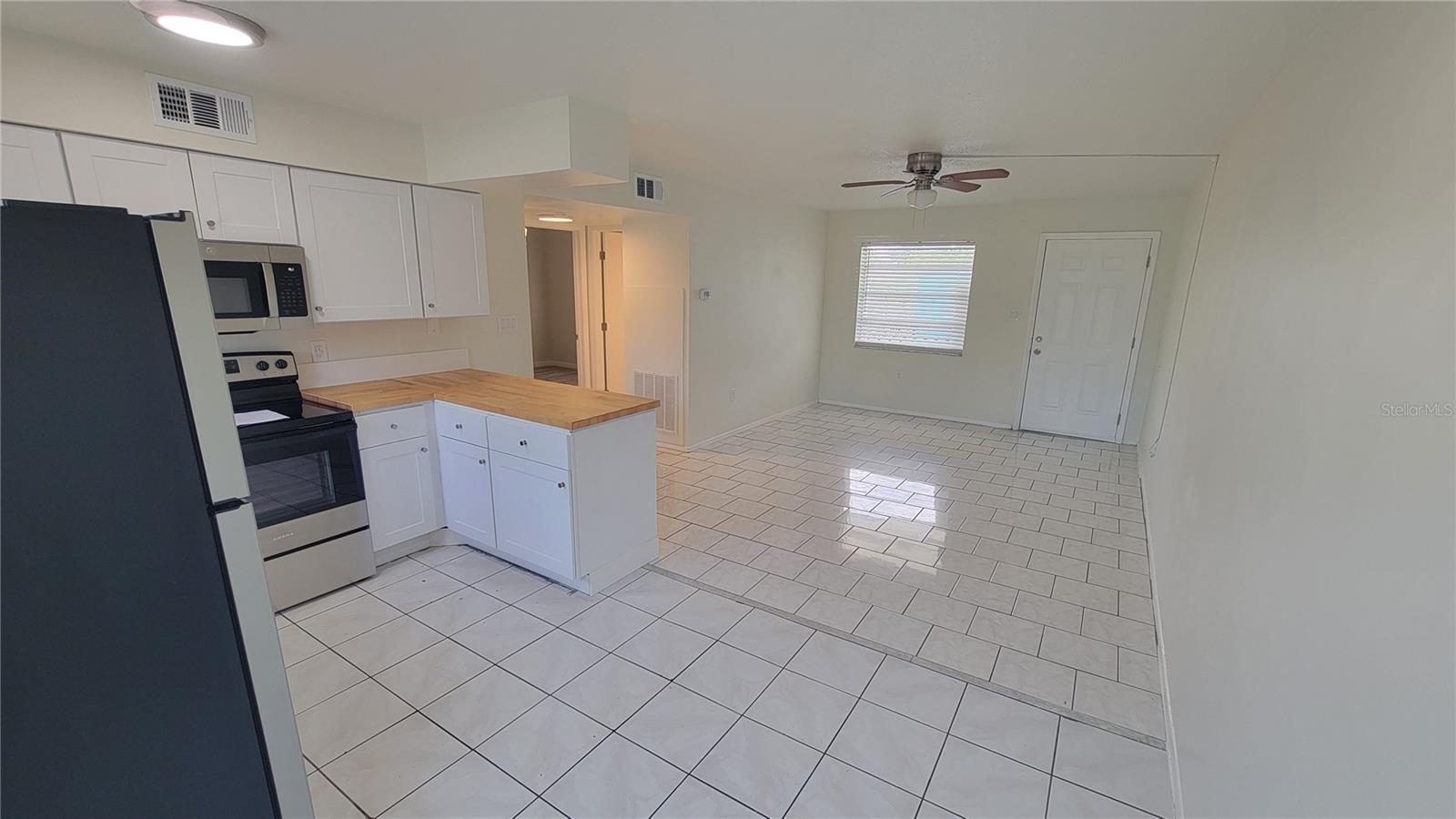 308 AVANDA CT #6 — photo 8
