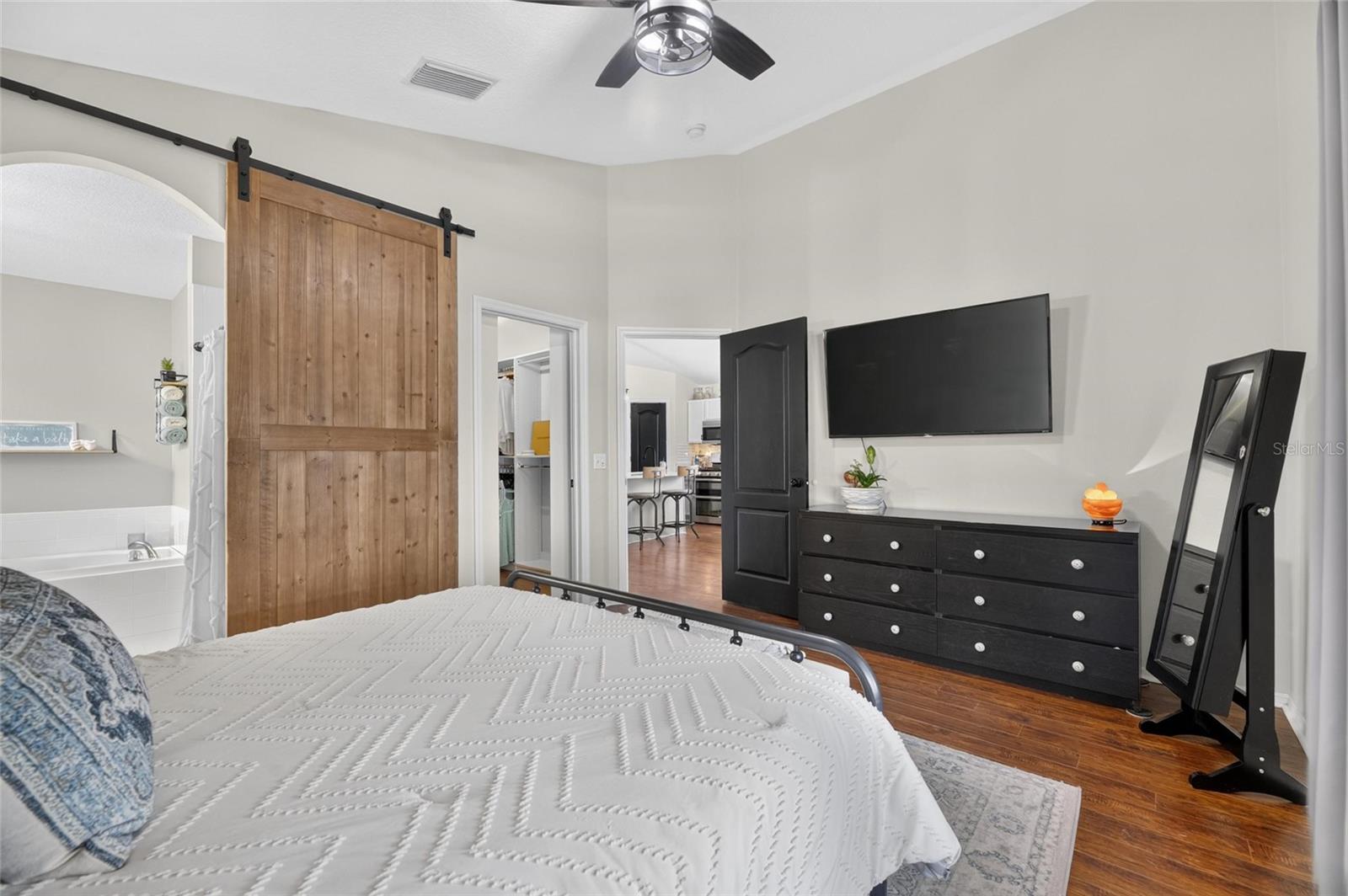 7629 DEVONBRIDGE GARDEN WAY — photo 16