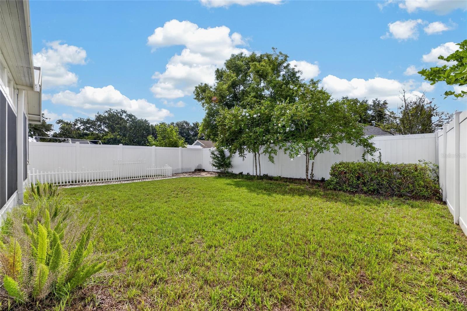 7629 DEVONBRIDGE GARDEN WAY — photo 54