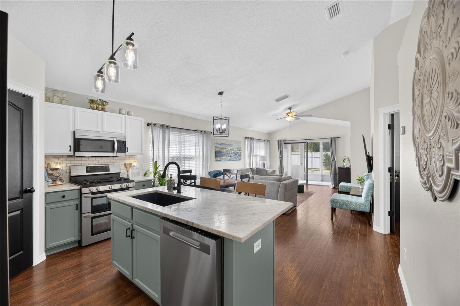 7629 DEVONBRIDGE GARDEN WAY — photo 25