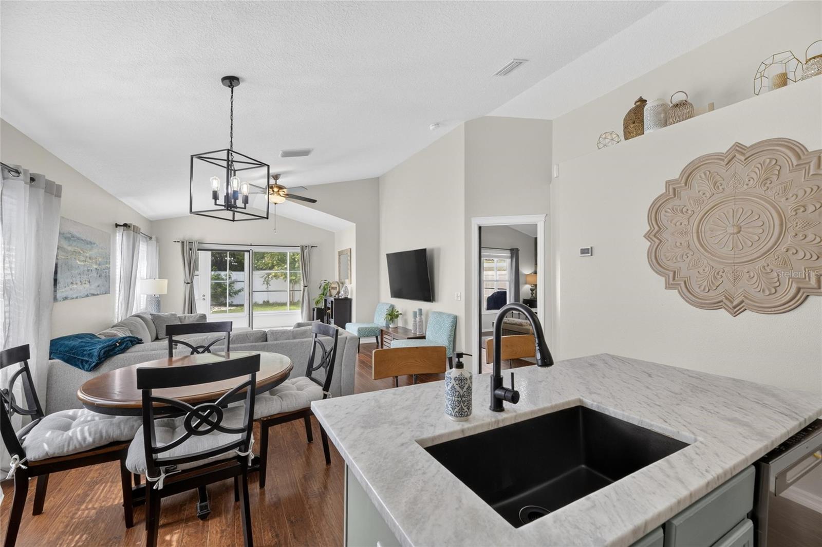 7629 DEVONBRIDGE GARDEN WAY — photo 22