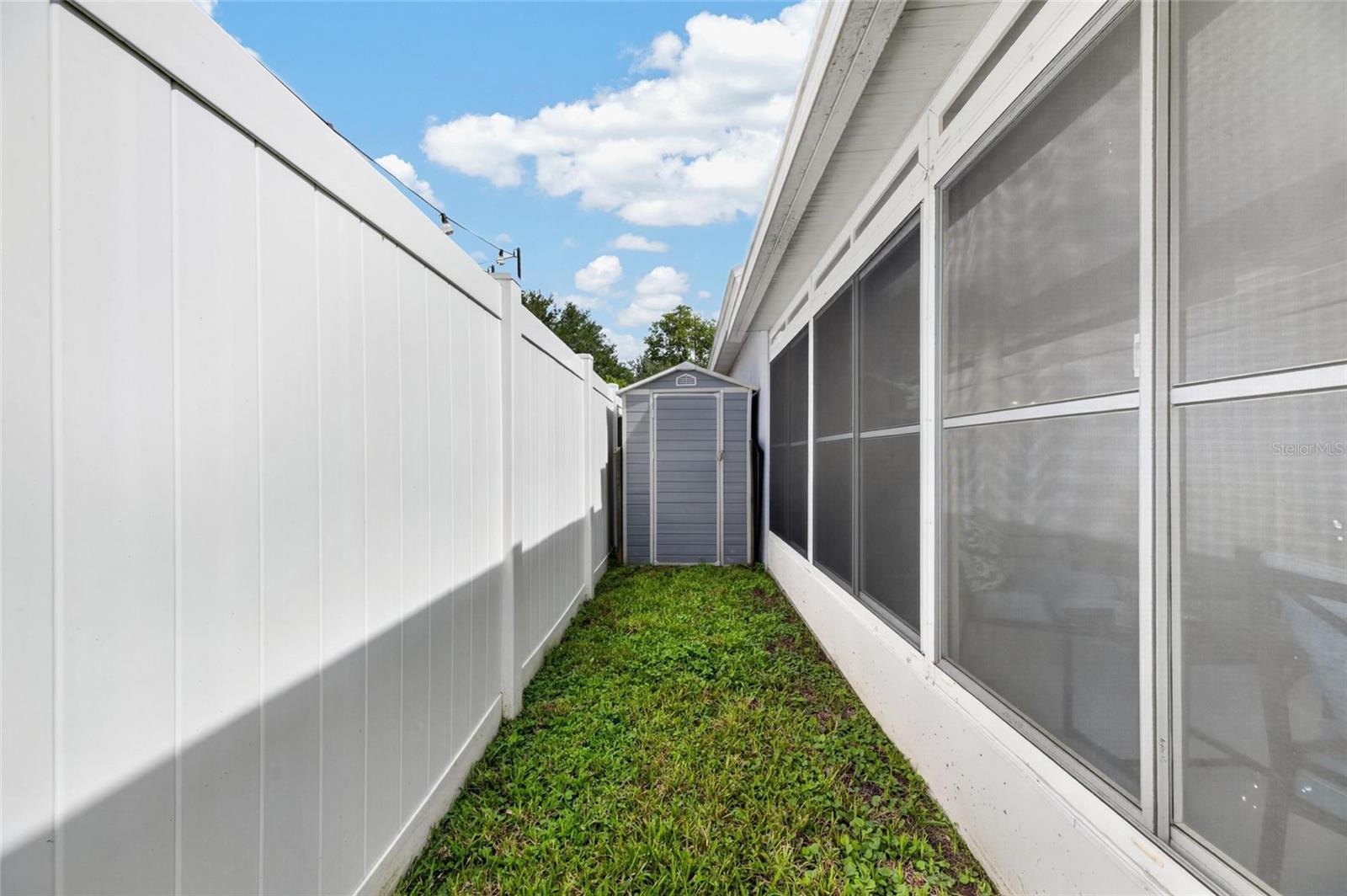 7629 DEVONBRIDGE GARDEN WAY — photo 52