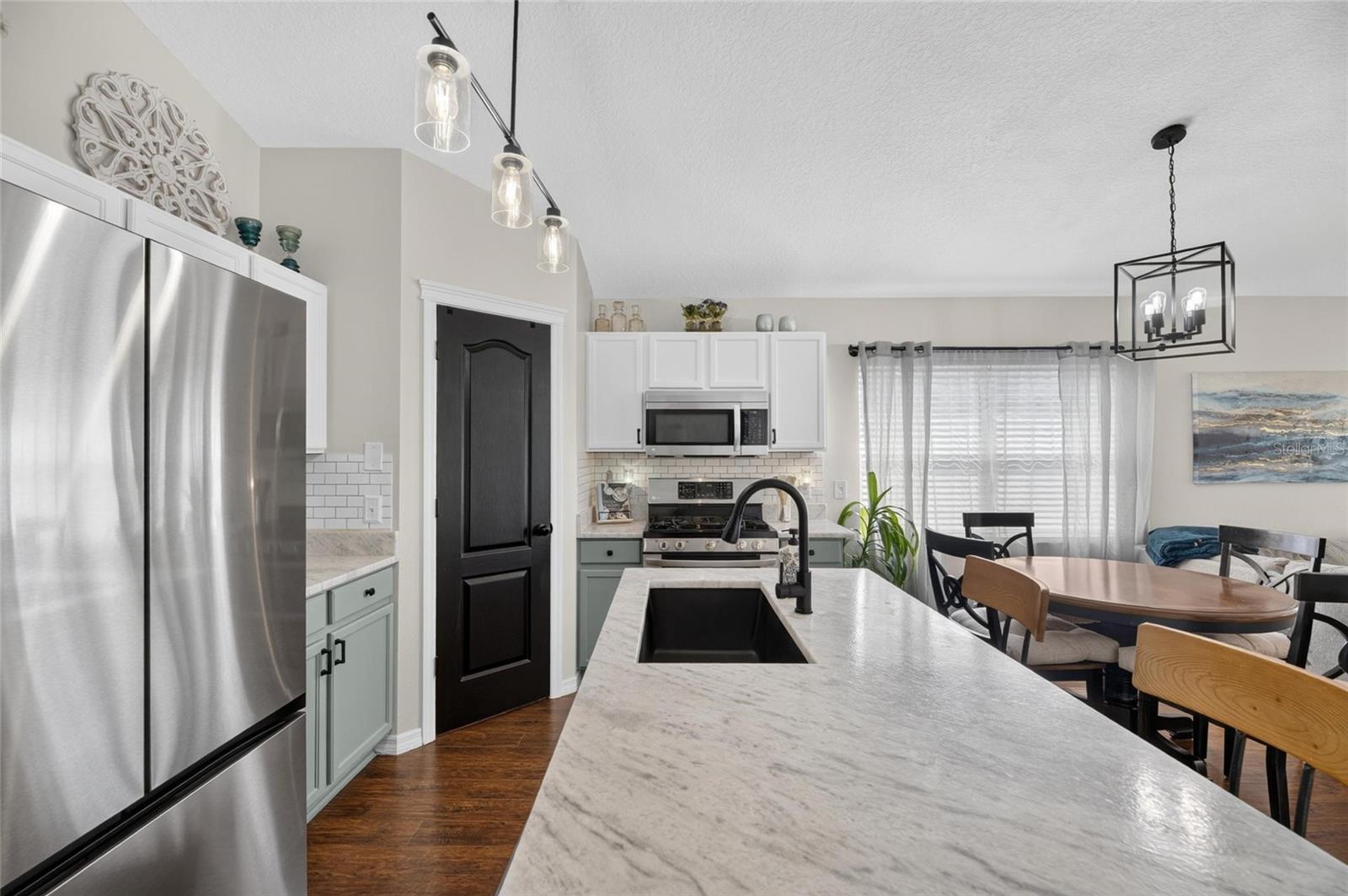 7629 DEVONBRIDGE GARDEN WAY — photo 21