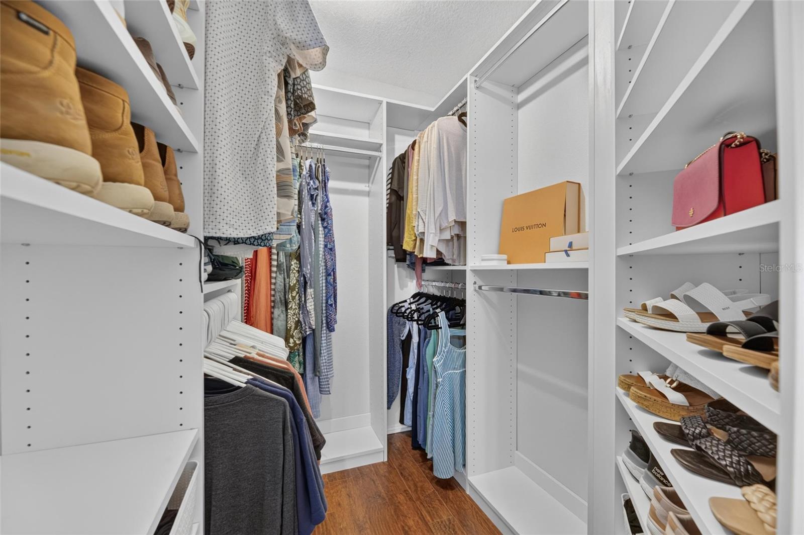 7629 DEVONBRIDGE GARDEN WAY — photo 39