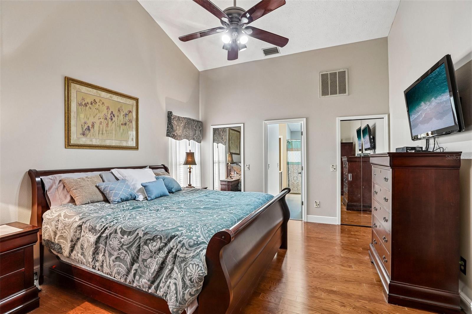 1424 DUMONT DR — photo 20