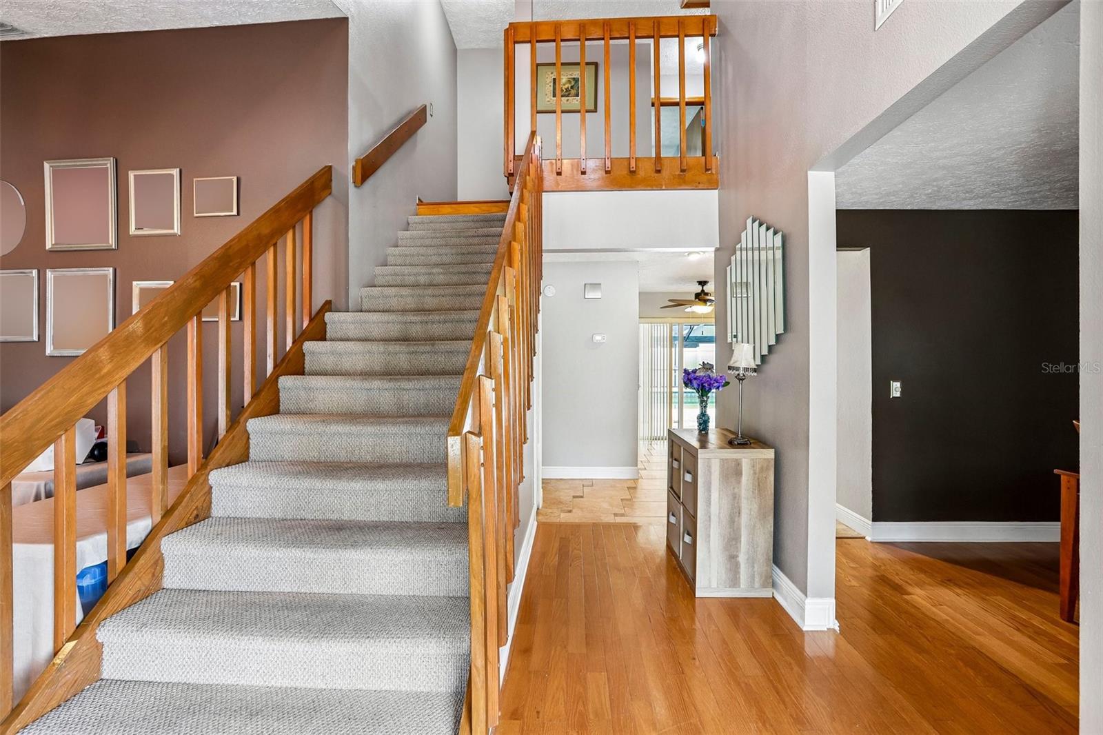 1424 DUMONT DR — photo 10