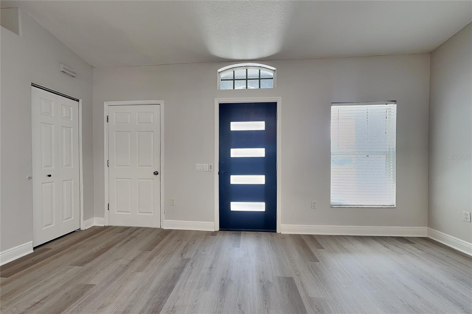 4840 TIMBER WAY — photo 2