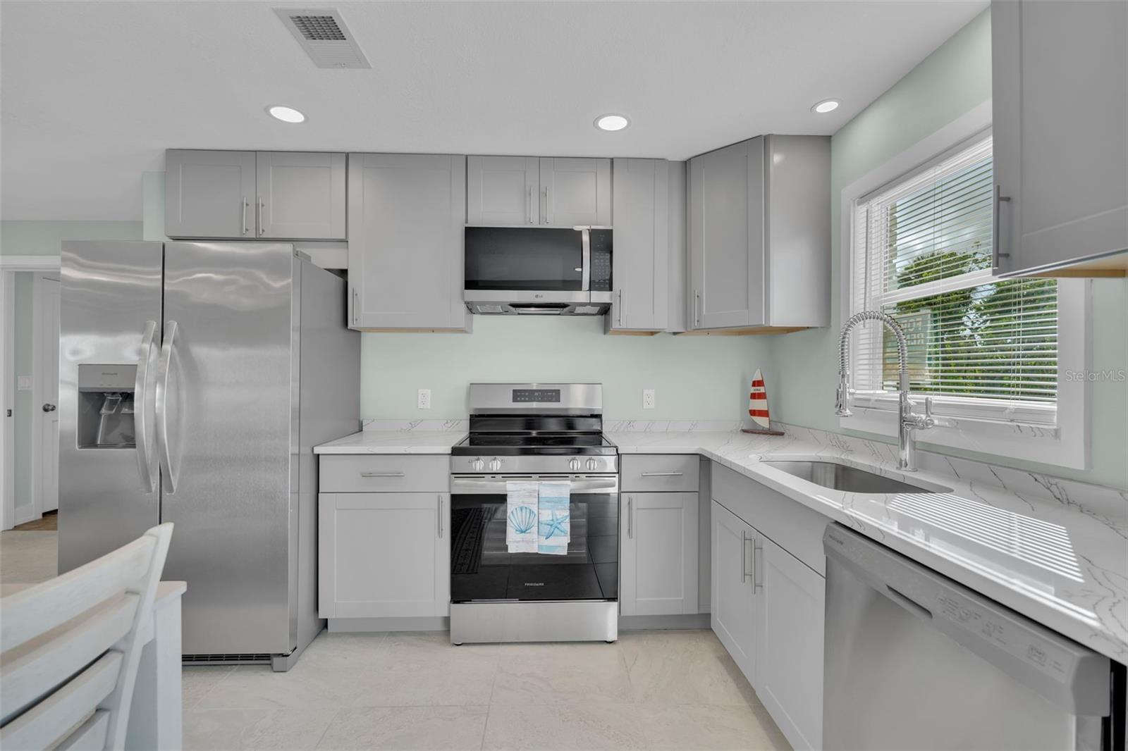 713 SAINT JUDES DR S #2 — photo 12