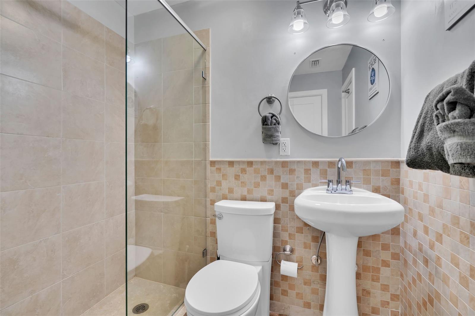 713 SAINT JUDES DR S #2 — photo 24