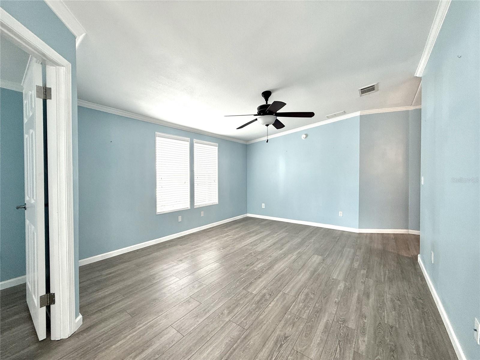 115 E SAINT ANNES CIR — photo 8