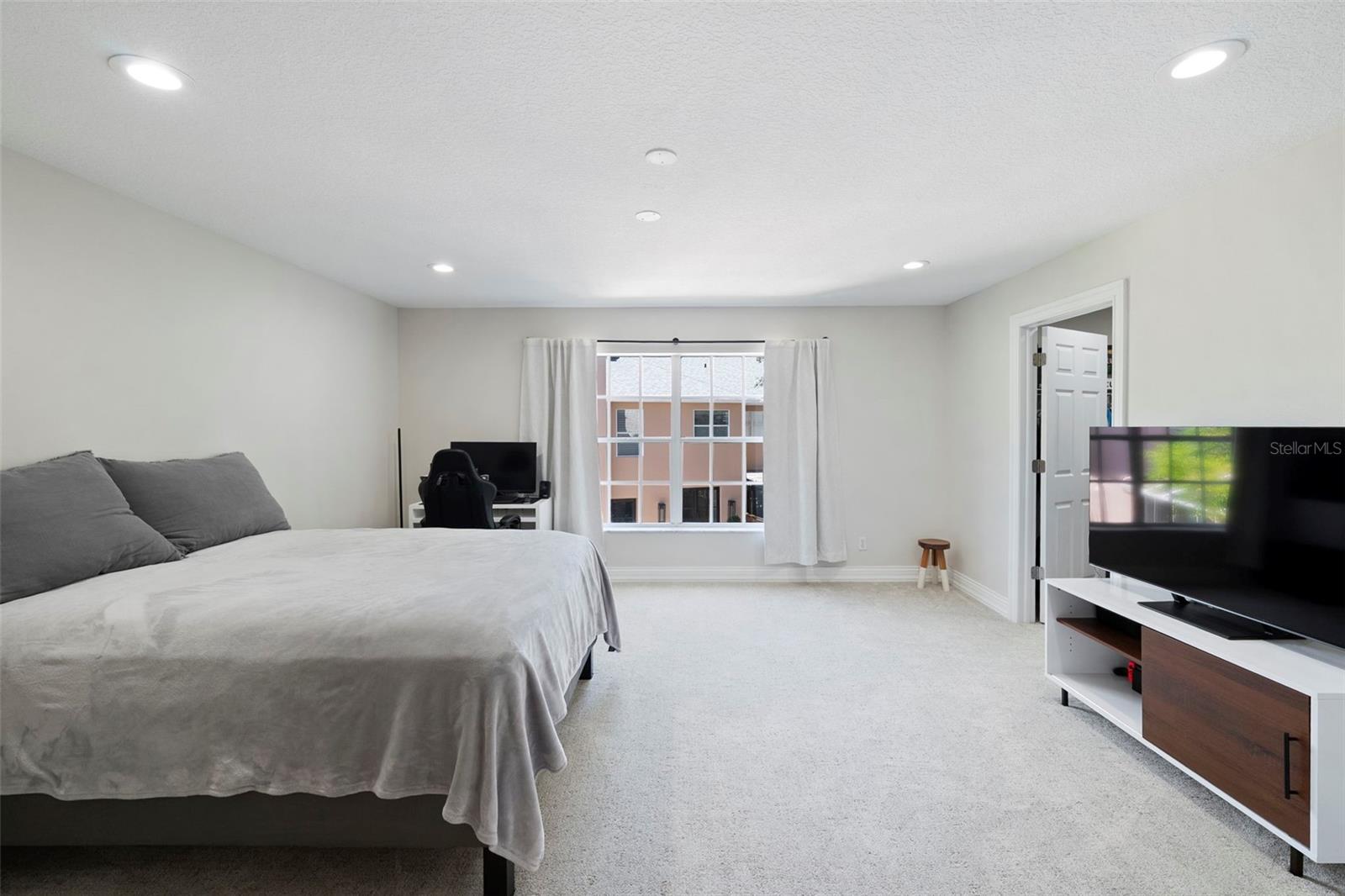 2504 W TENNESSEE AVE #A — photo 40